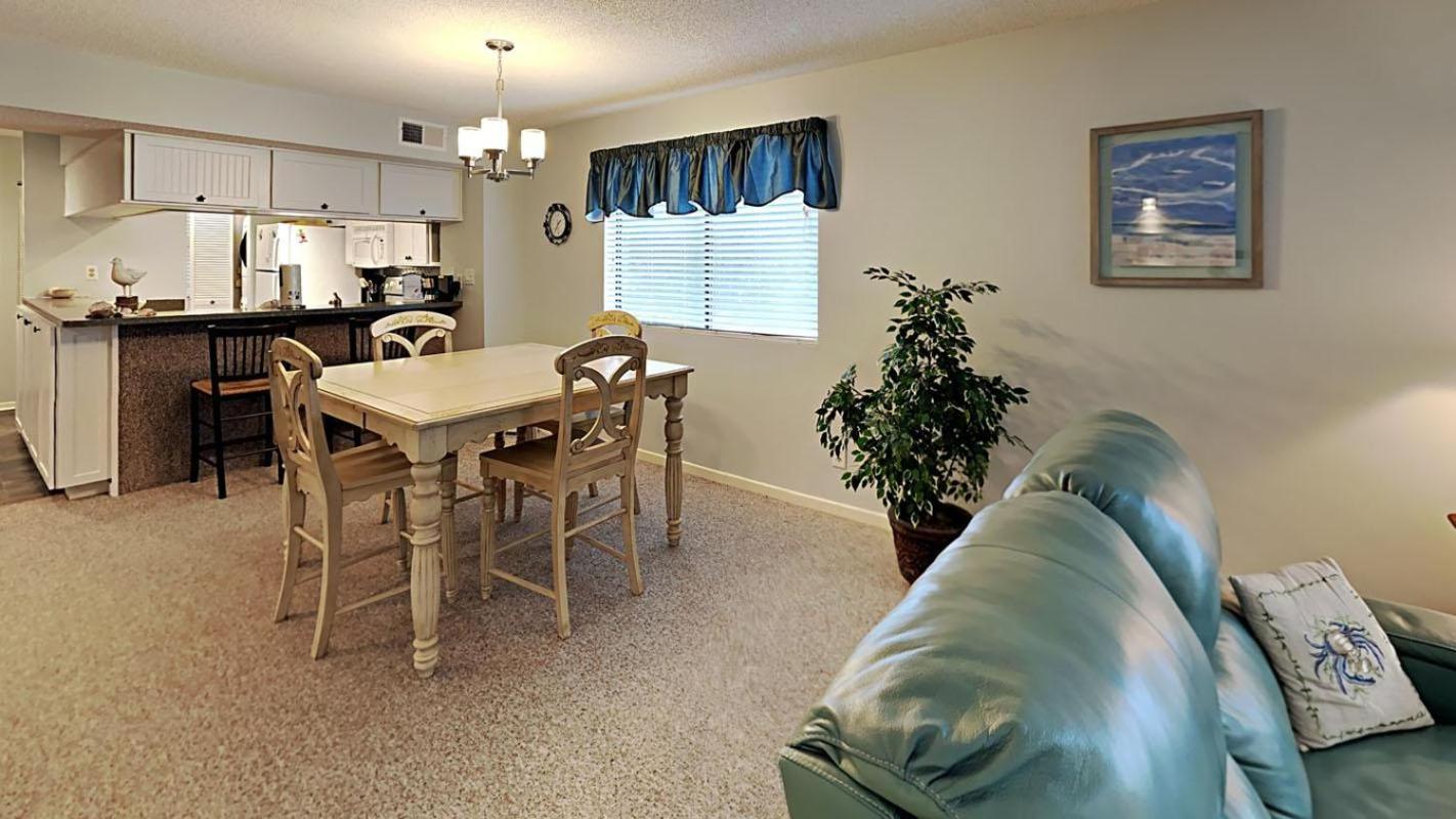 Experience Tranquility At Summertree Village Condo 미를 비치 외부 사진